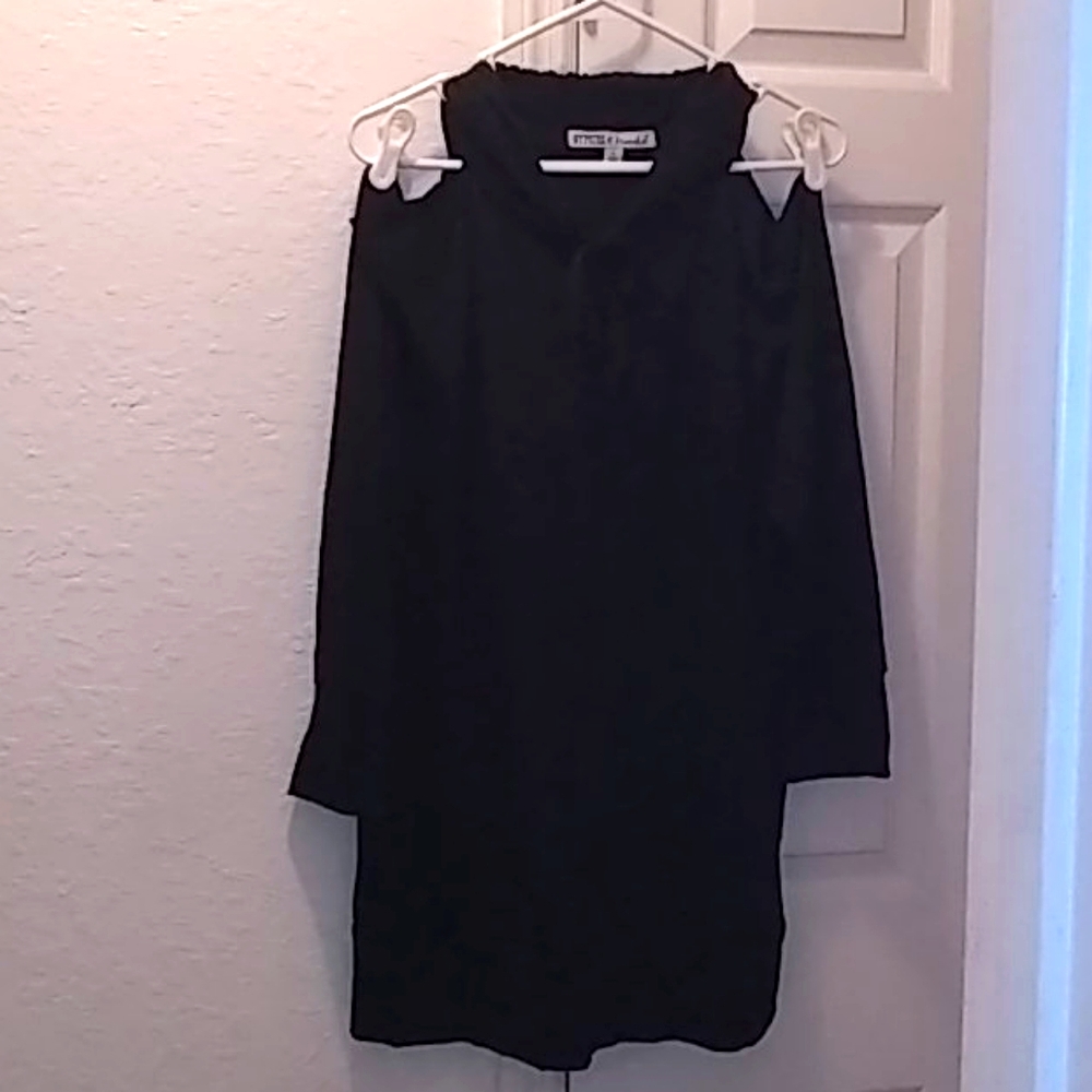 Gypsies & Moondust Cold Shoulder Sweatshirt